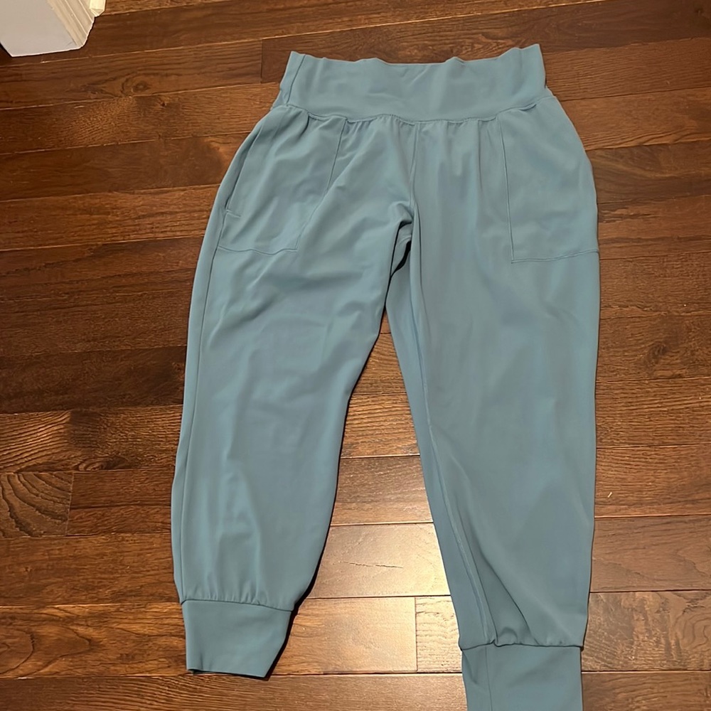 Athlete joggers